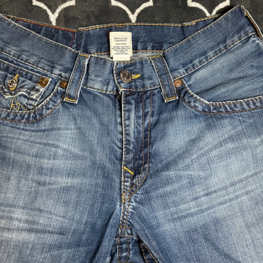 True Religion Mens Denim Shorts Blue Size 34 Made in USA Joey Cut 601471 Stitch